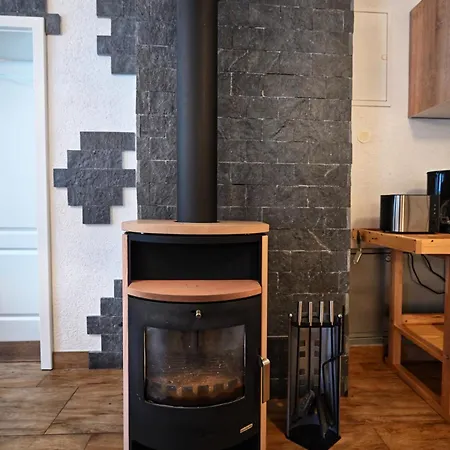 Alte Schule דירה באד בראמבאך